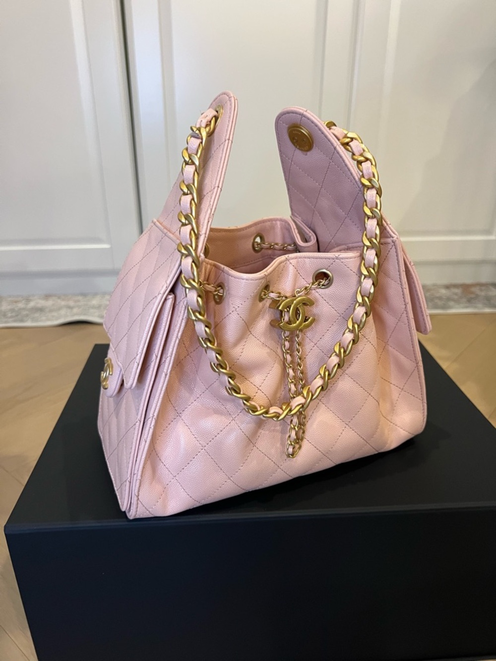 Chanel 25 Small Light Pink, Quilted Caviar with Gold Hardware - Picture 6 of 12